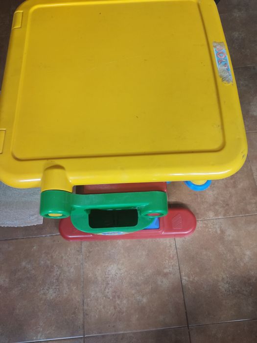 Quadro de actividades para criança