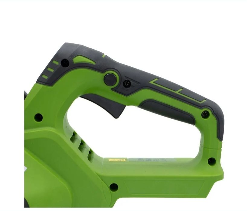 Акумуляторна пилка PROKRAFT Pka 38 ( акулятор на 8 ампер та зарядка.)