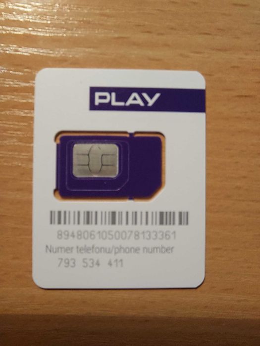 3 Karty SIM internet  w PLAY 200 GB każda na 30 dni  fre  za darmo
