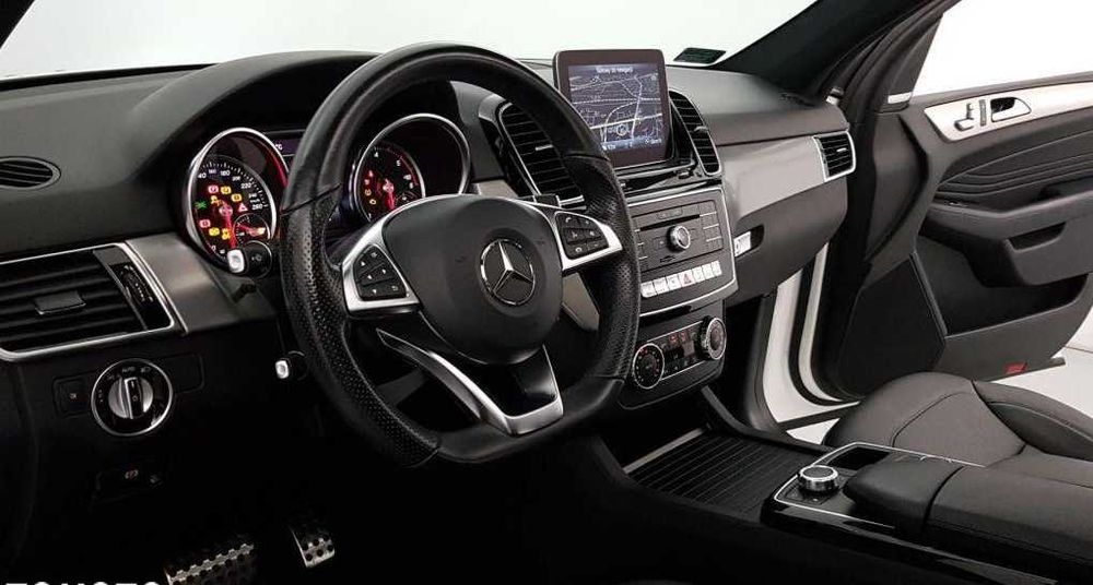 Auto do ślubu Mercedes GLE, E-klasa, BMW E38