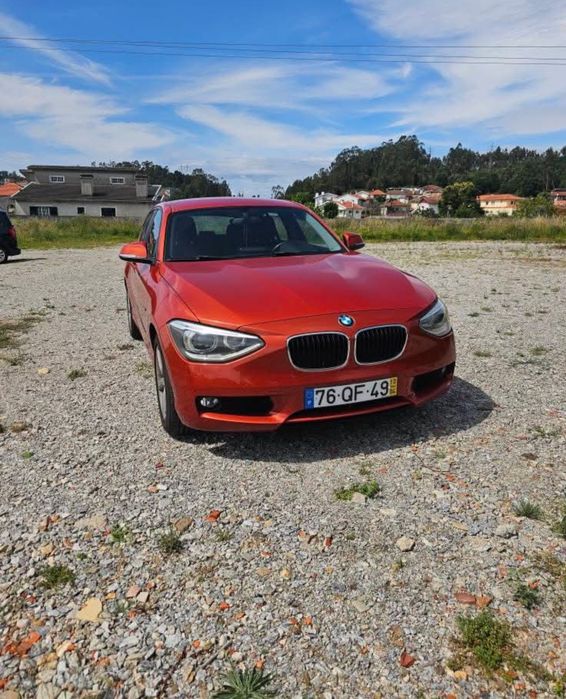 BMW 116d Sport Line (2013) – Cor Exclusiva Laranja Valencia!