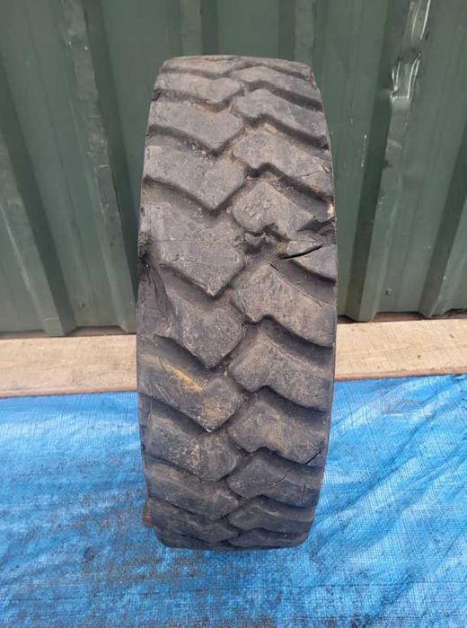 Opona Koło Continental 8,25 8.25 - R 15 Pełne