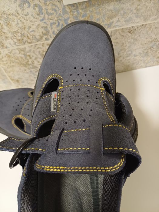 Sprzedam obuwie robocze