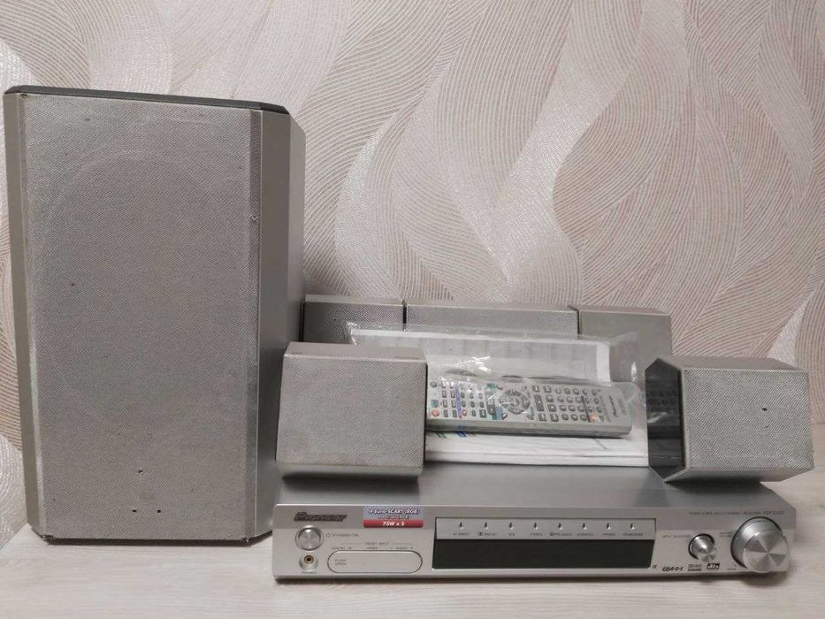 Ресивер Pioneer VSX-C402-s с акустикой 5/1 Toshiba