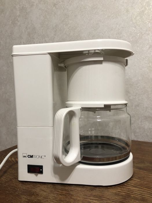 Крапельна автоматична кавоварка Clatronic КА 2059
