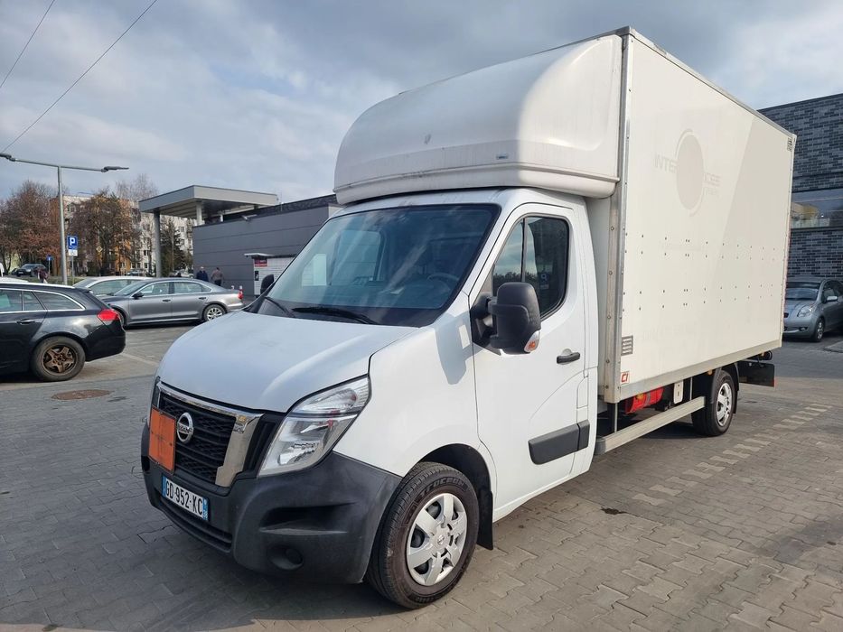 Nissan NV400  2.3 165 KM 8ep winda stan wzorowy