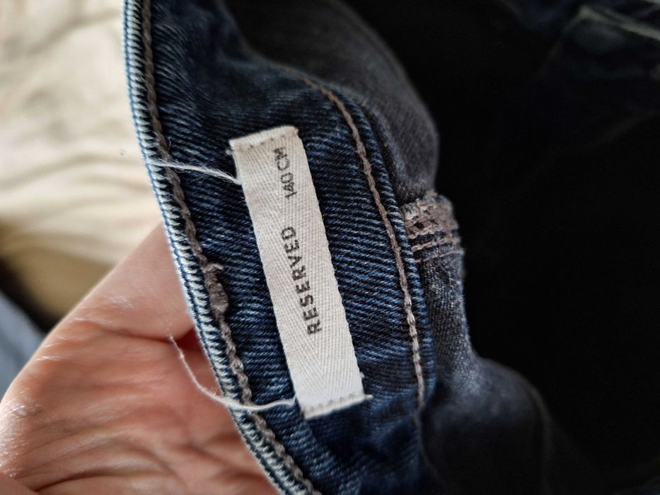 Spodnie jeansowe Reserved rozm. 140