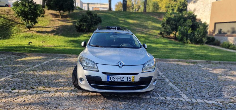 RENAULT MEGANE Sport Tourer Dynamique — photo 5
