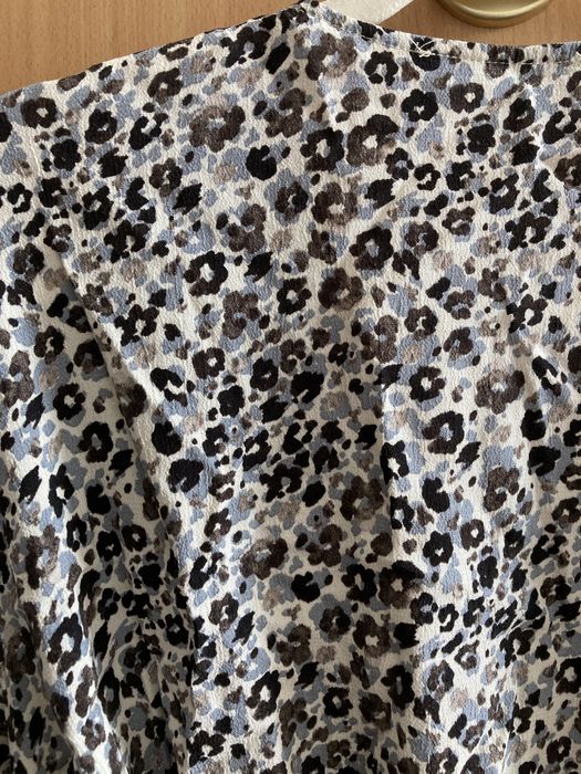 Sukienka mini z kopertowym dekoltem ZARA