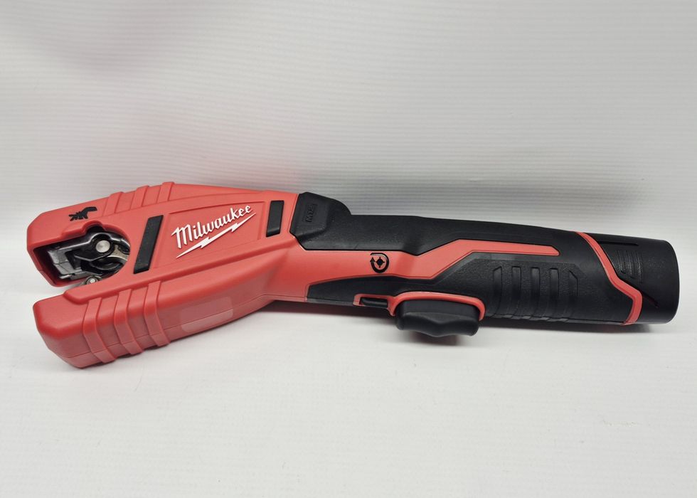 Obcinak akumulatorowy do rur MILWAUKEE C12PC, Komis Jasło Czackiego