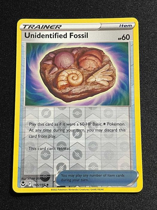 Carta Pokémon Unidentified Fossil 165/195 Silver Tempest