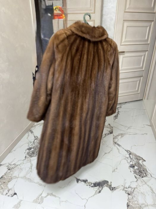 Шуба норкова розмір 48