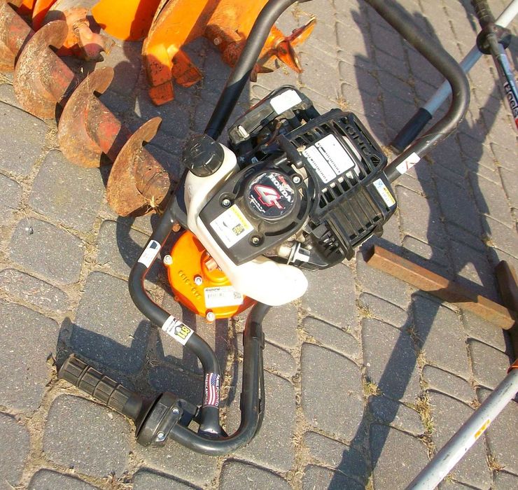 wiertnica glebowa GENERAL - Honda Hitachi  - świder