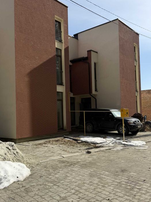 Продаж елітного Таунхаусу в м. Винники