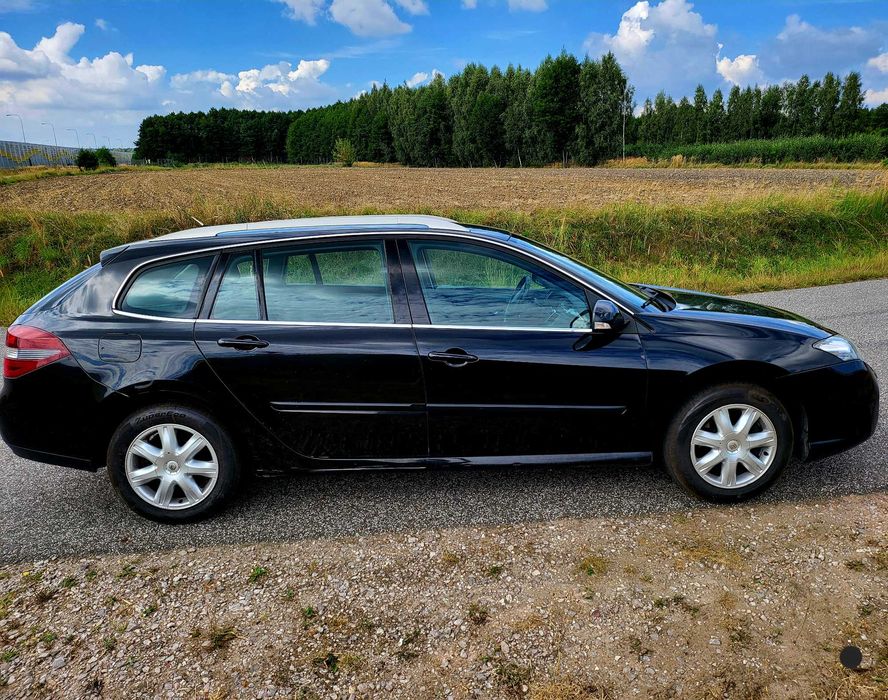 RENAULT LAGUNA 3 2.0b 2010 klimatronic alu hak 6bi tempomat SUPER STAN