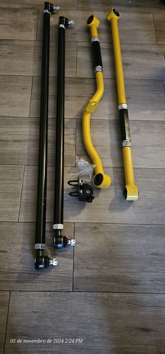 Kit Barras panhard reforçadas e reguláveis e barras de direção reforça