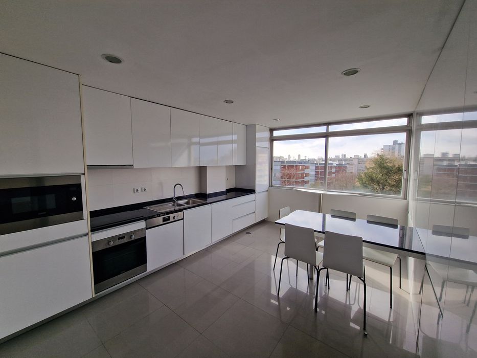 T3 Arrendar Avenida Boavista Porto