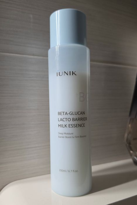 Iunik beta-glucan lacto barrier milk essence esencja