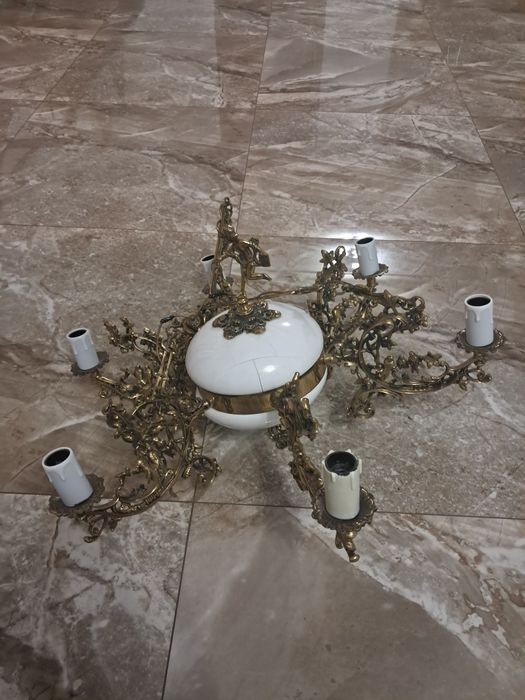 Sprzedam żyrandol i kinkiet