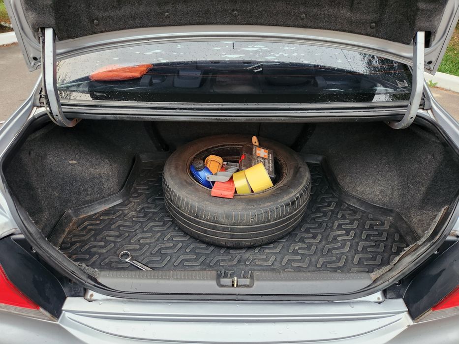 Mitsubishi LANCER 9