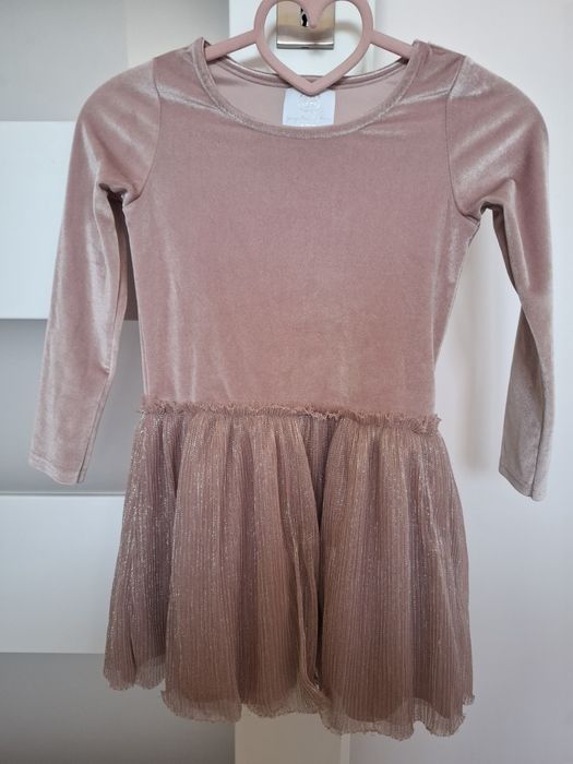 Sukienka dziewczęca rozmiar 116