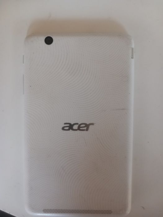 Dois tablets, acer, alcatel pixi desatualizados.