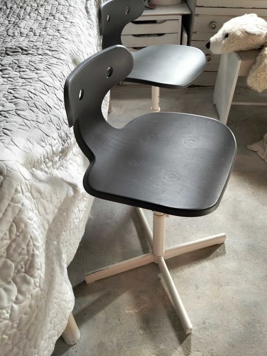 2 cadeiras para escritório ou outro