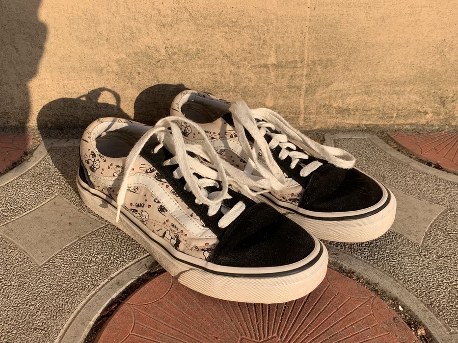Кросівки Vans. Лімітована серія Vans Old Skool Peanuts Snoopy SM Pink