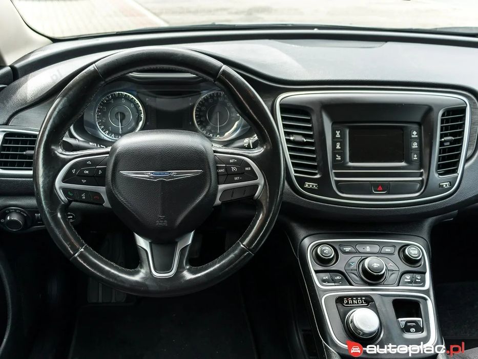 Chrysler 200 2.4 LPG  2016