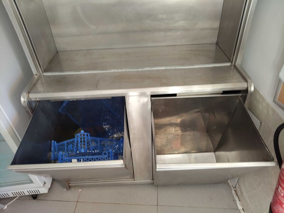 Expositor de pão urgente