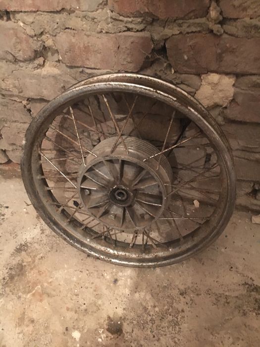 Колесо старушка 16