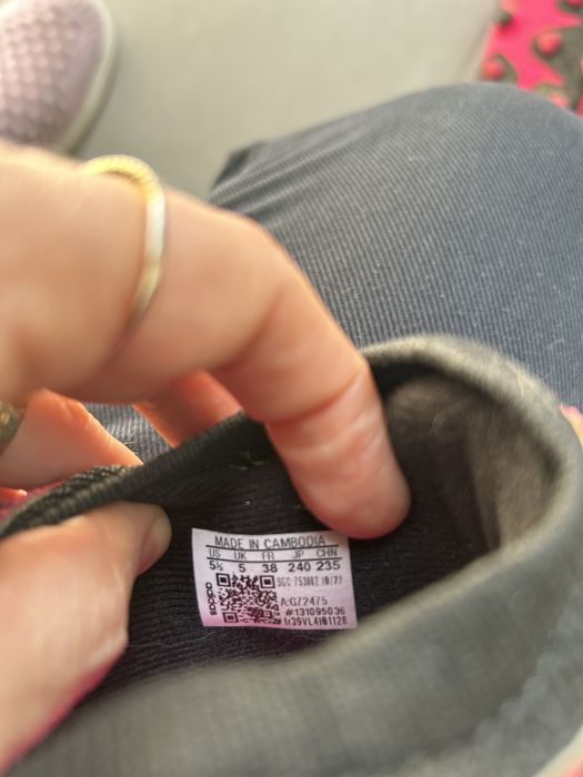 Adidas relvado sintetico