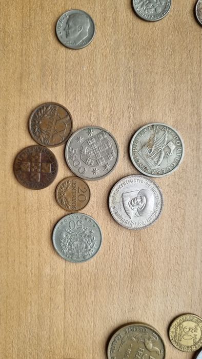 Moedas antigas variadas