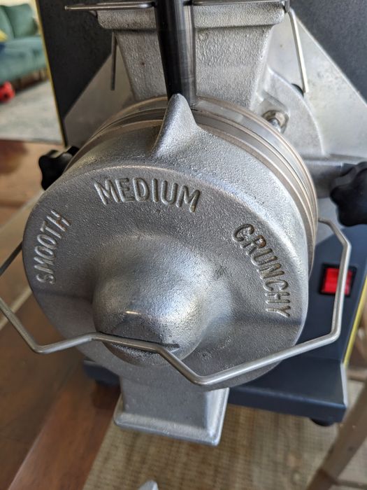 Moinho maquina moedor de frutos secos