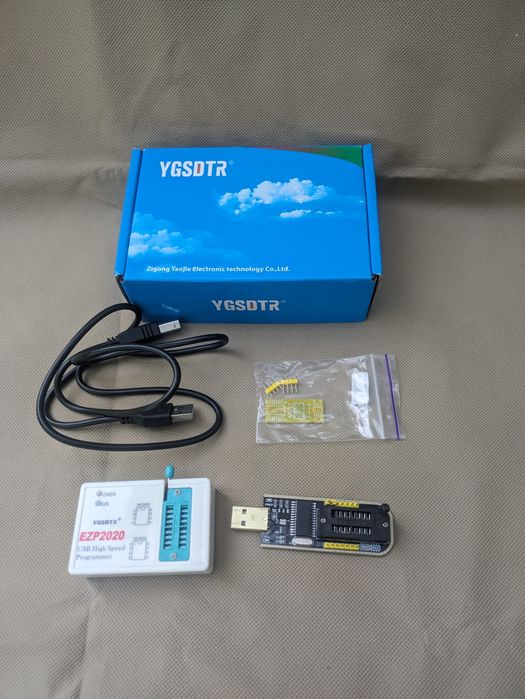Програматори ezp2020 та ch341 Pro