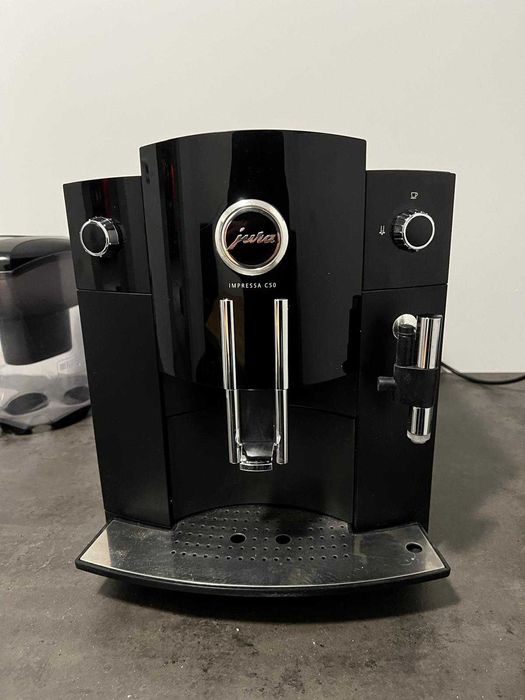 Ekspres do kawy Jura C50 Impressa