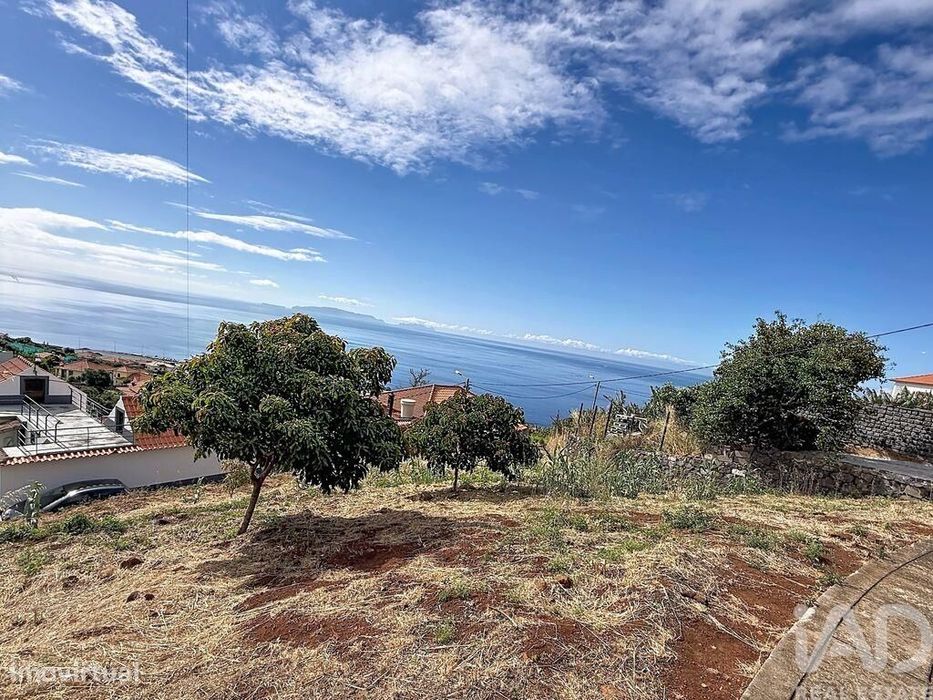 Terreno para construção em Santa Cruz