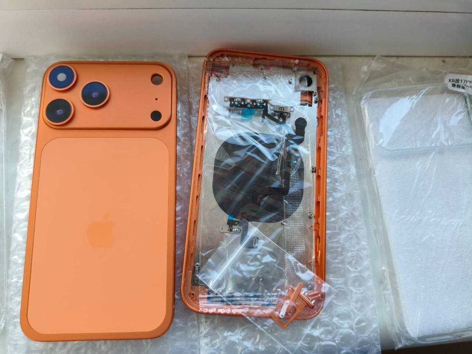 корпус для iphone xr  в 17 pro
