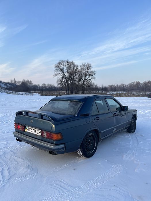 Продам Mercedes-Benz на полном ходу !