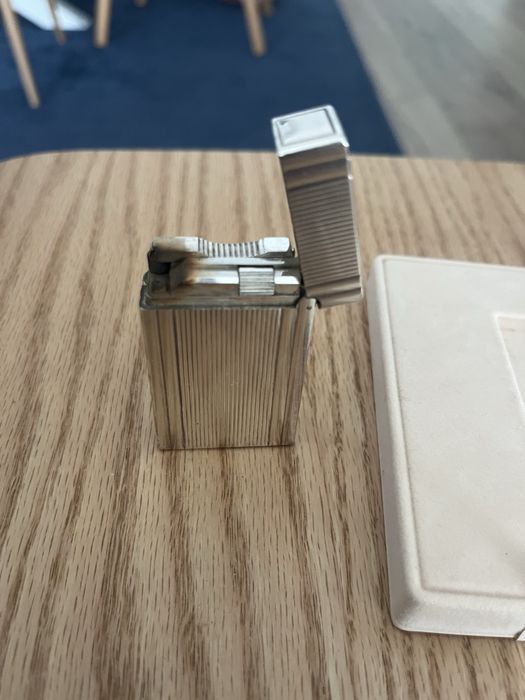 Isqueiro S.T. Dupont prata