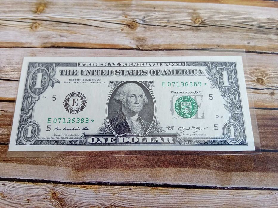 1 $ seria zastępcza UNC/ 100 $ złocony, fant. Piękny zestaw! Gratis!