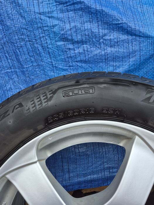 Sprzedam felgi 5x114.3 firmy DOTZ