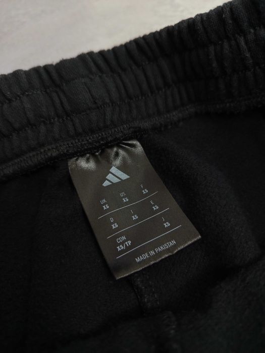 Męskie spodnie dresowe Adidas XS