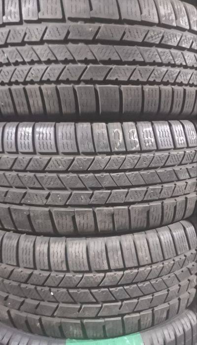 235 60 17 continental cross contact зима 4 штуки протектор 90%