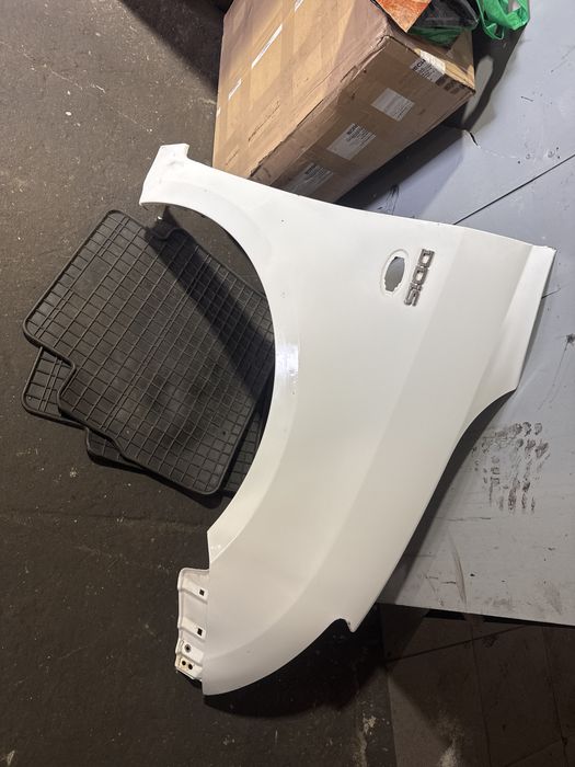 Blotnik prawy przod suzuki swift mk6