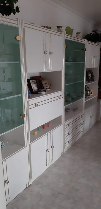 Móvel de Sala Branco