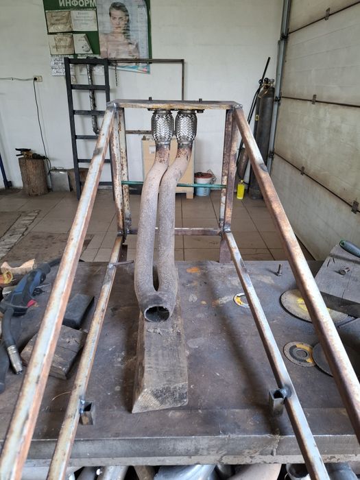 Труба приемная штани  ШКОДА. октавія  SEAT гольф 4 АУДИ 3 1,6