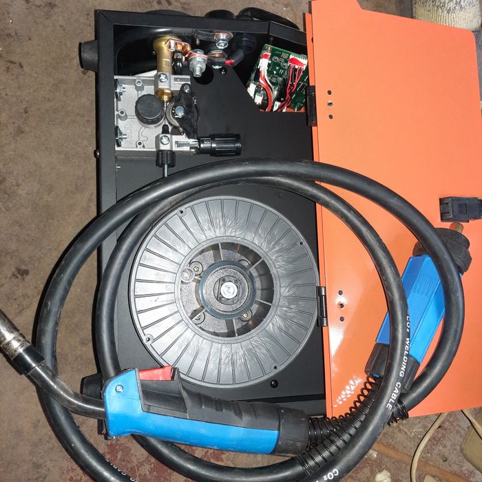 Генератор,сварочний,кемп і т.п.