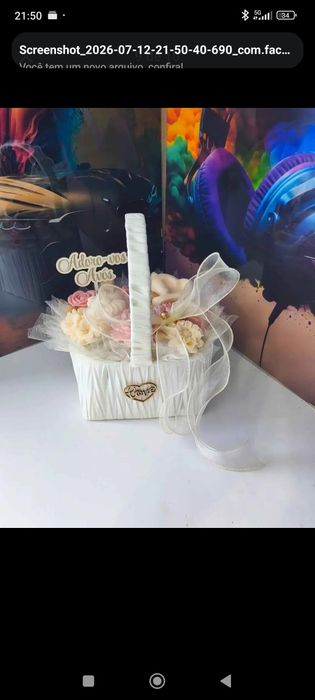 Arranjos de flores de cera