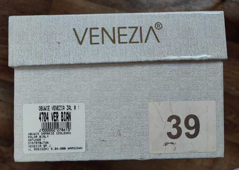 Szpilki białe Venezia roz. 39